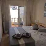 Club La Mar * بويرتو دي سانتياغو